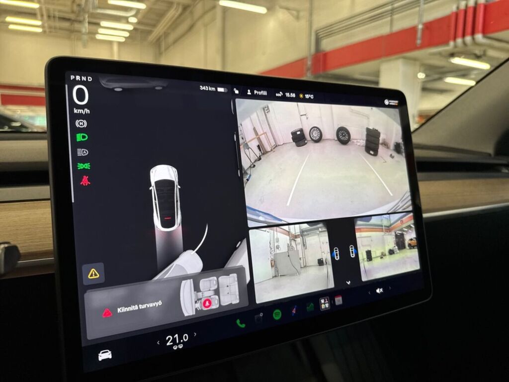 Tesla Model Y 2022 Valkoinen