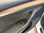Tesla Model Y 2022 Valkoinen
