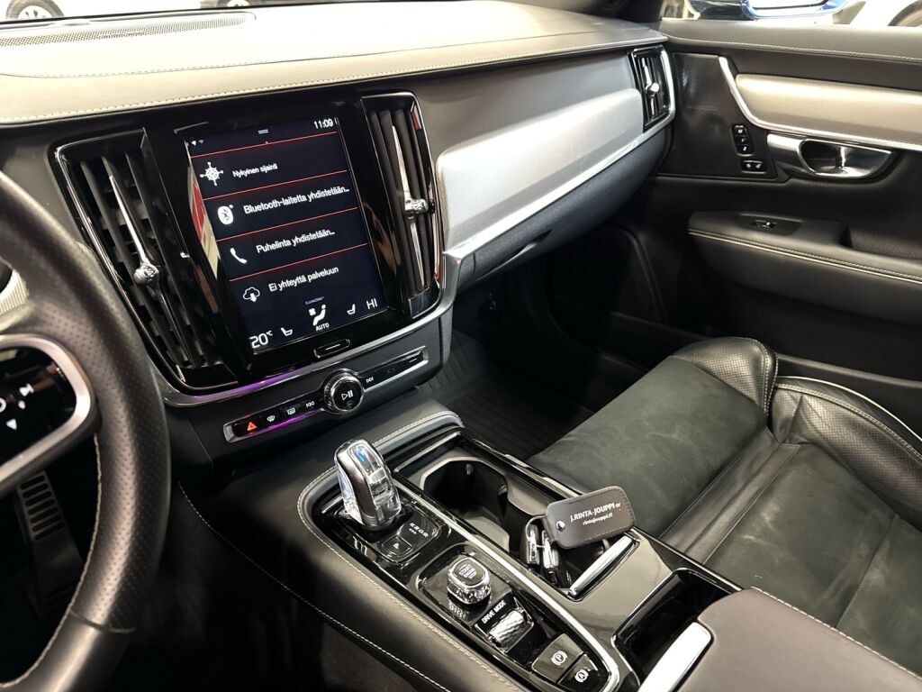 Volvo V90 2019 Sininen