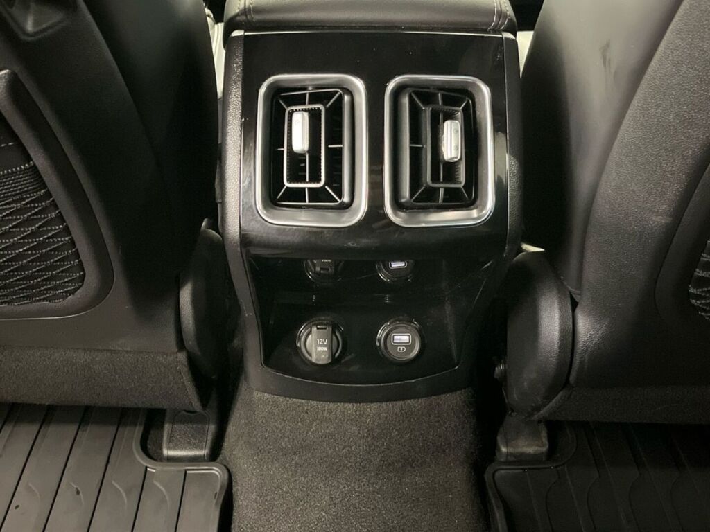 Kia Sorento 2021 Met. Harmaa