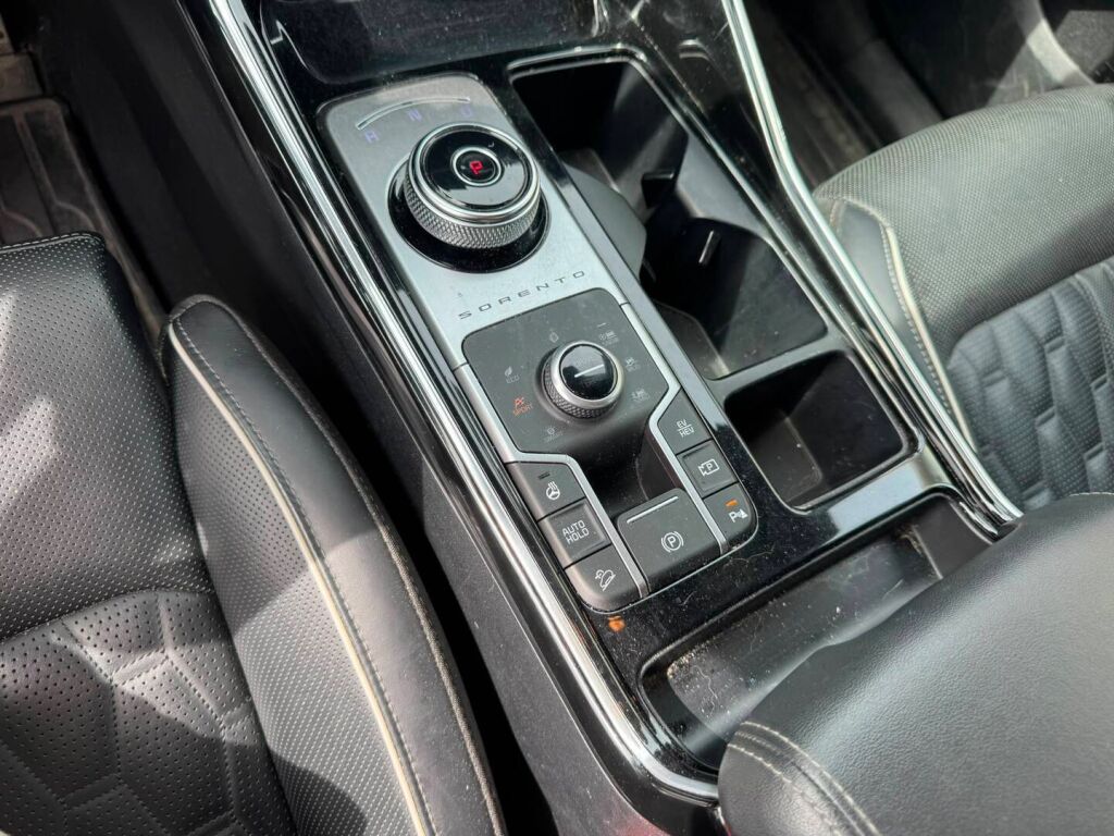 Kia Sorento 2021 Harmaa