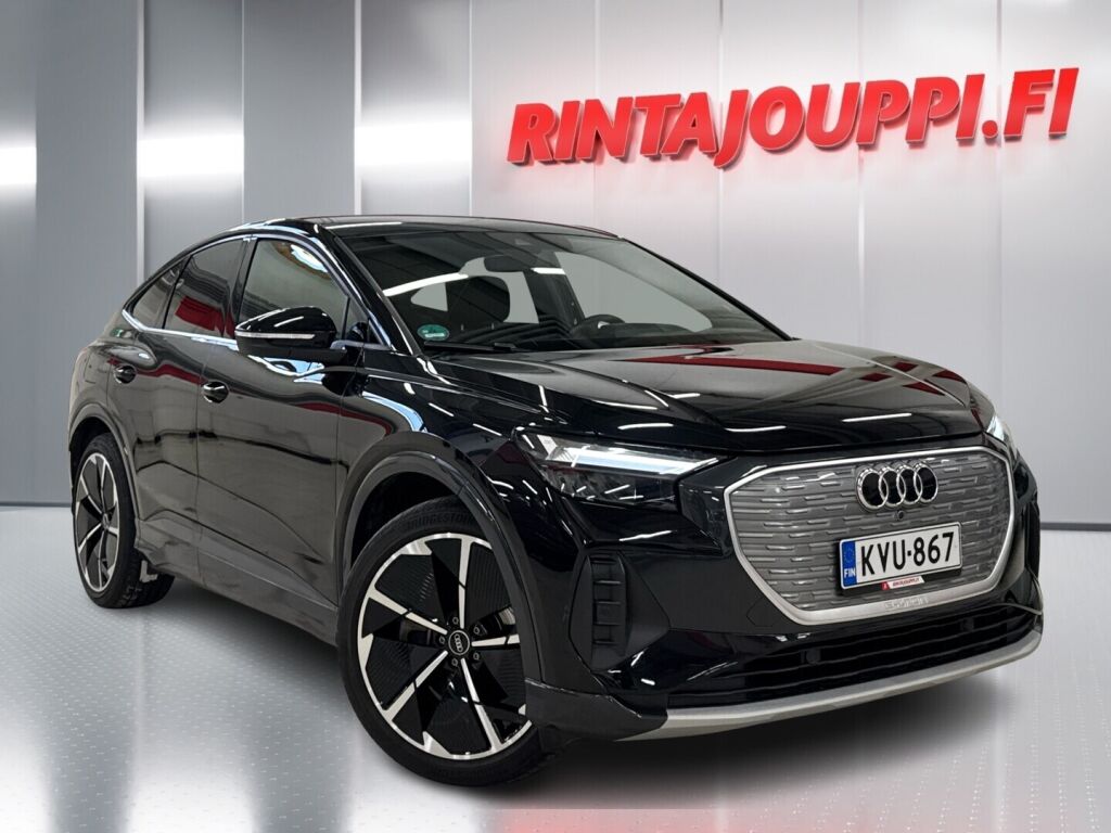 Audi Q4 e-tron 2022 Musta