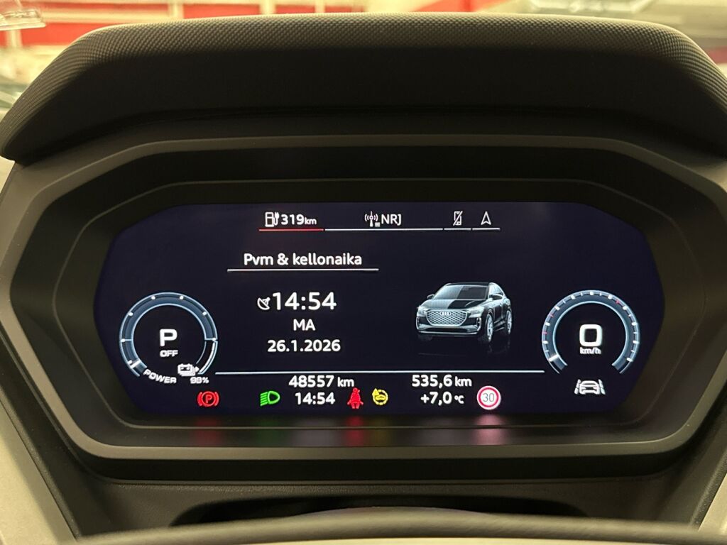 Audi Q4 e-tron 2022 Musta