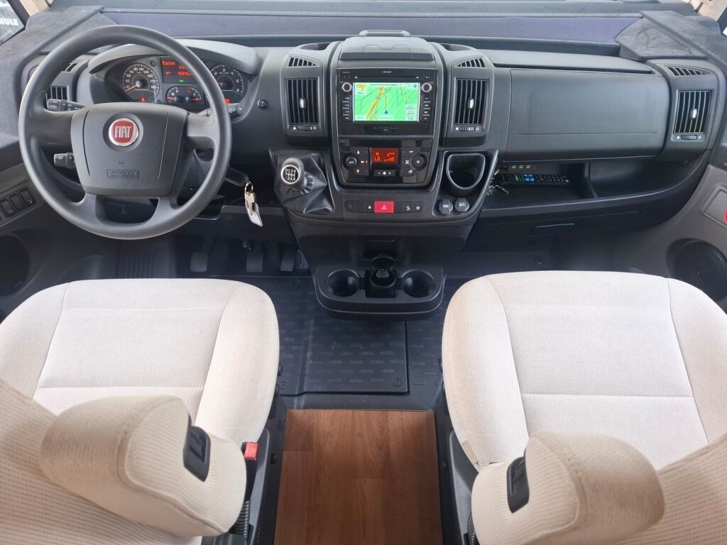 Hymer Exsis-I 414 2017 Valkoinen