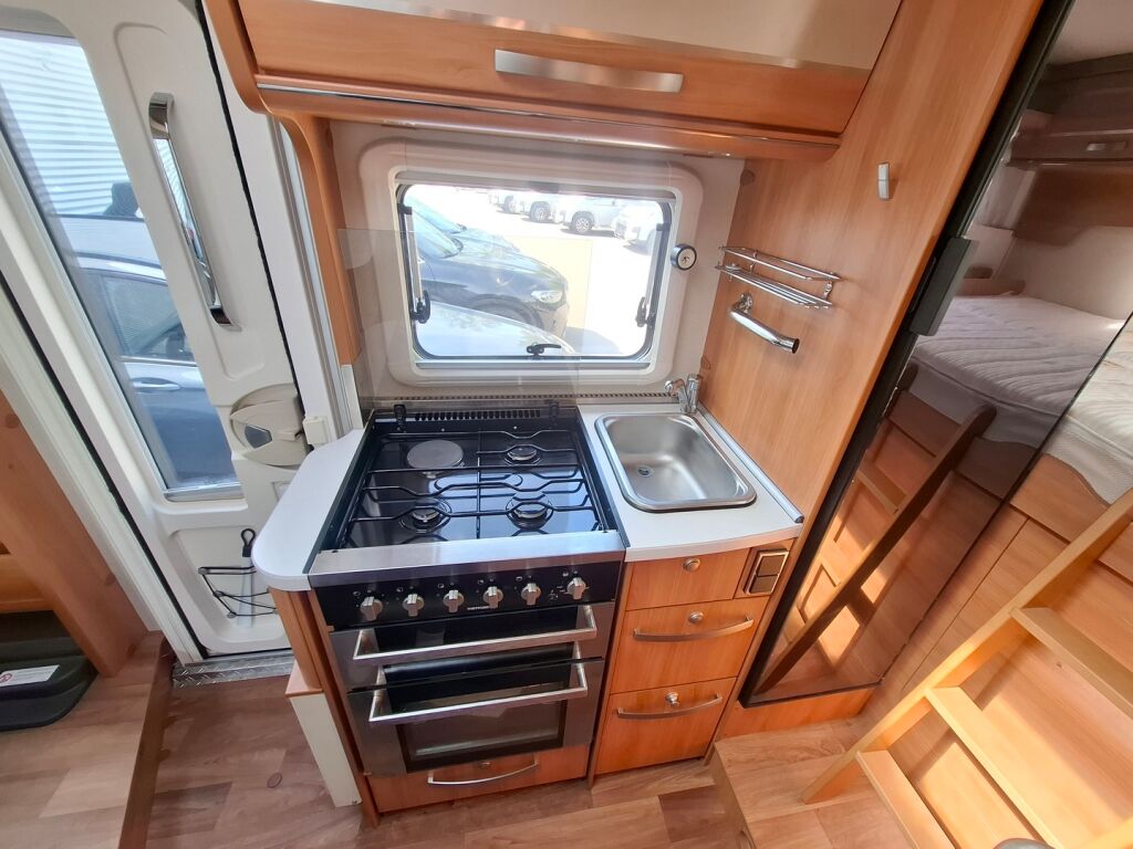 Hymer Exsis-I 414 2017 Valkoinen