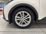 Toyota C-HR 2024 Valkoinen