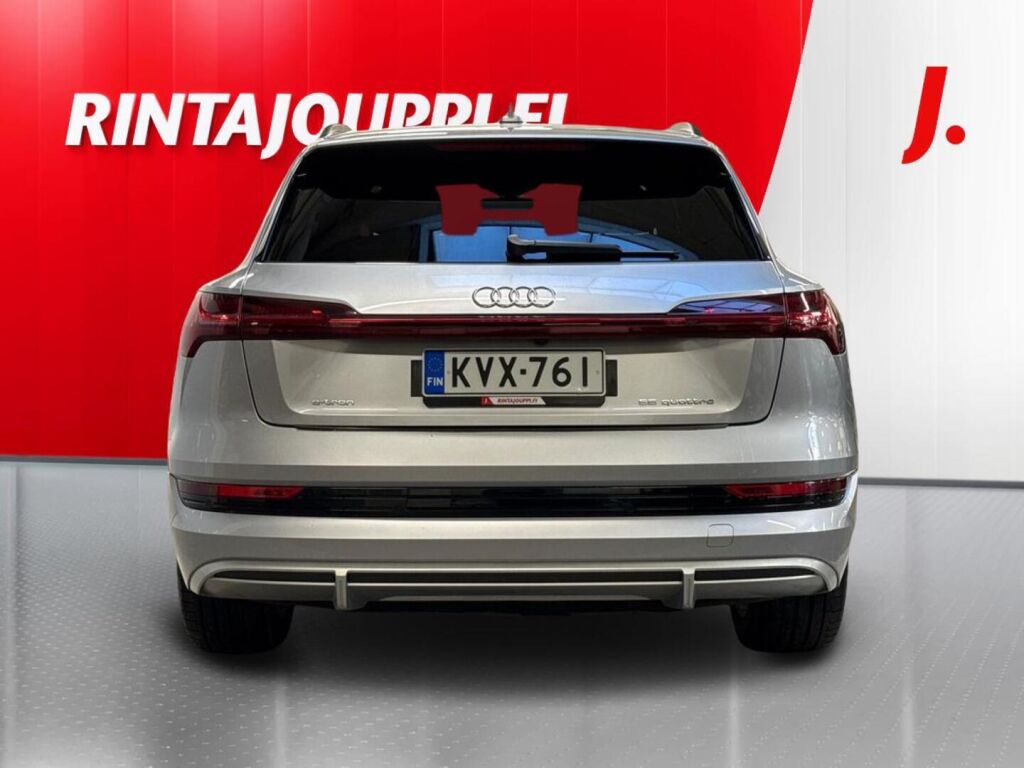 Audi e-tron 2021 Hopea