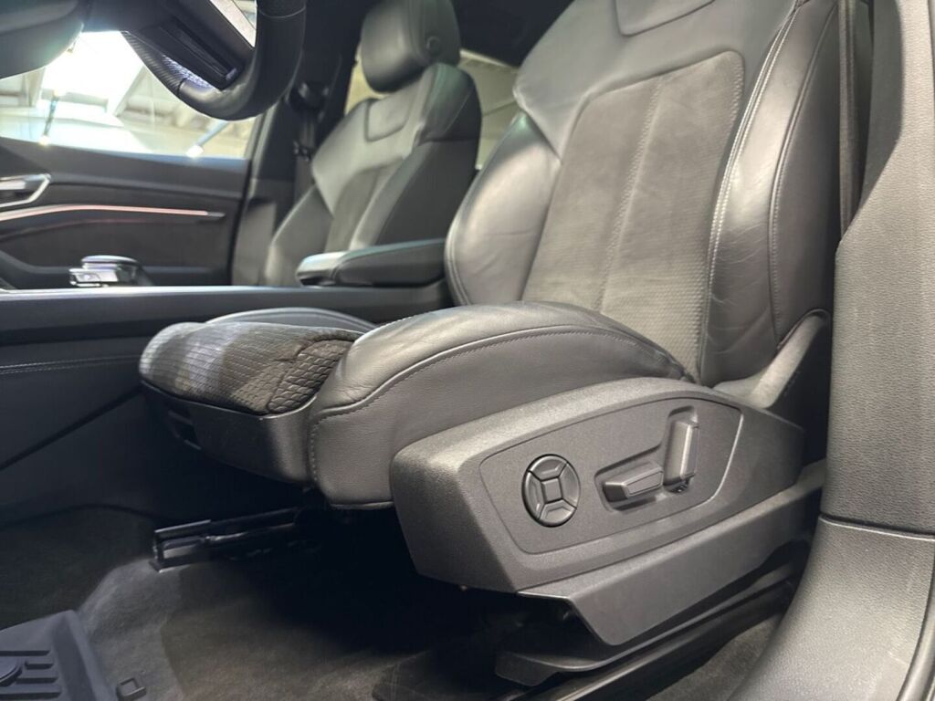 Audi e-tron 2021 Hopea