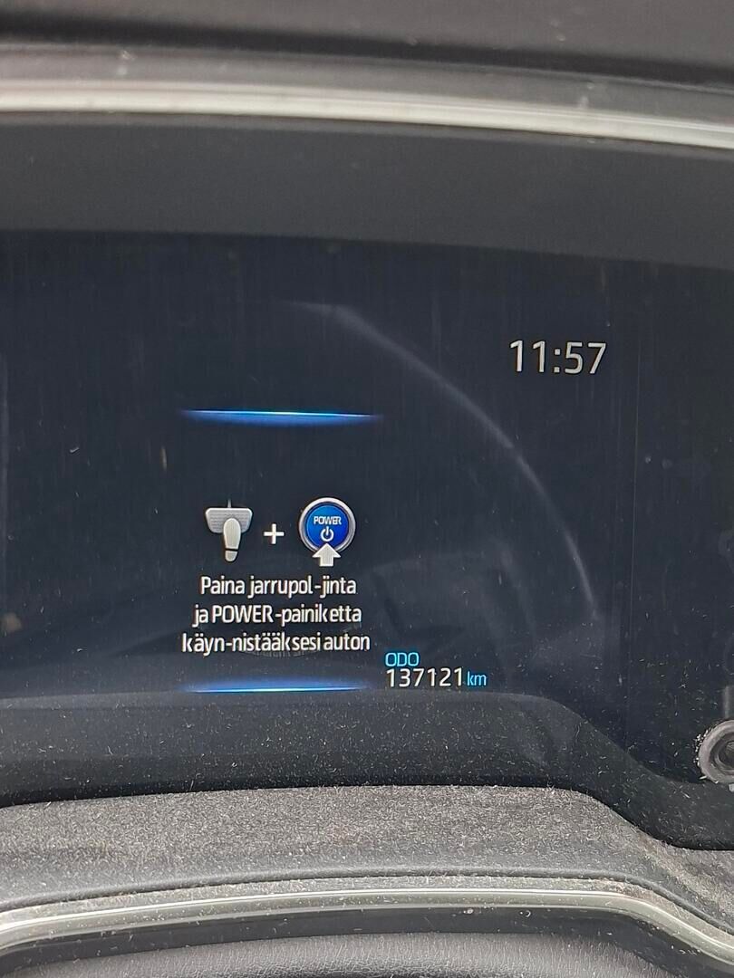 Toyota Corolla 2019 Punainen
