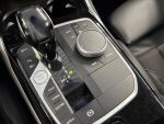 BMW 330 2020 Punainen