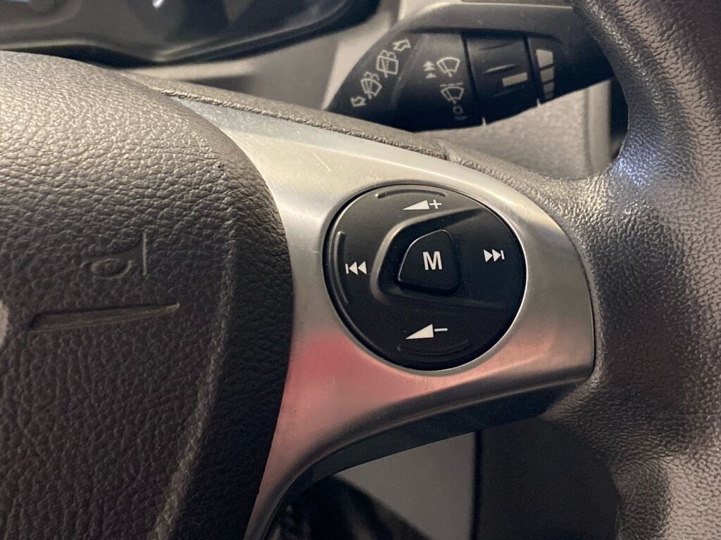 Ford TOURNEO CUSTOM 2014 Valkoinen