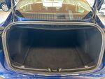 Tesla Model 3 2019 Sininen