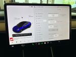 Tesla Model 3 2019 Sininen