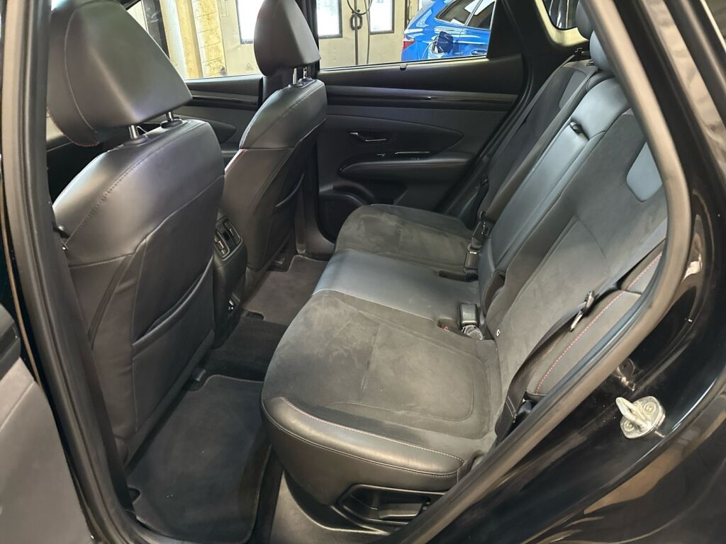 Hyundai Tucson 2021 Musta