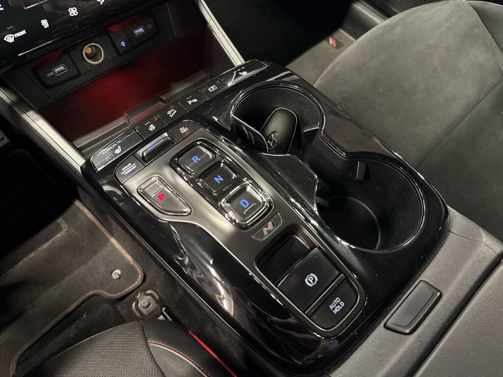 Hyundai Tucson 2021 Musta