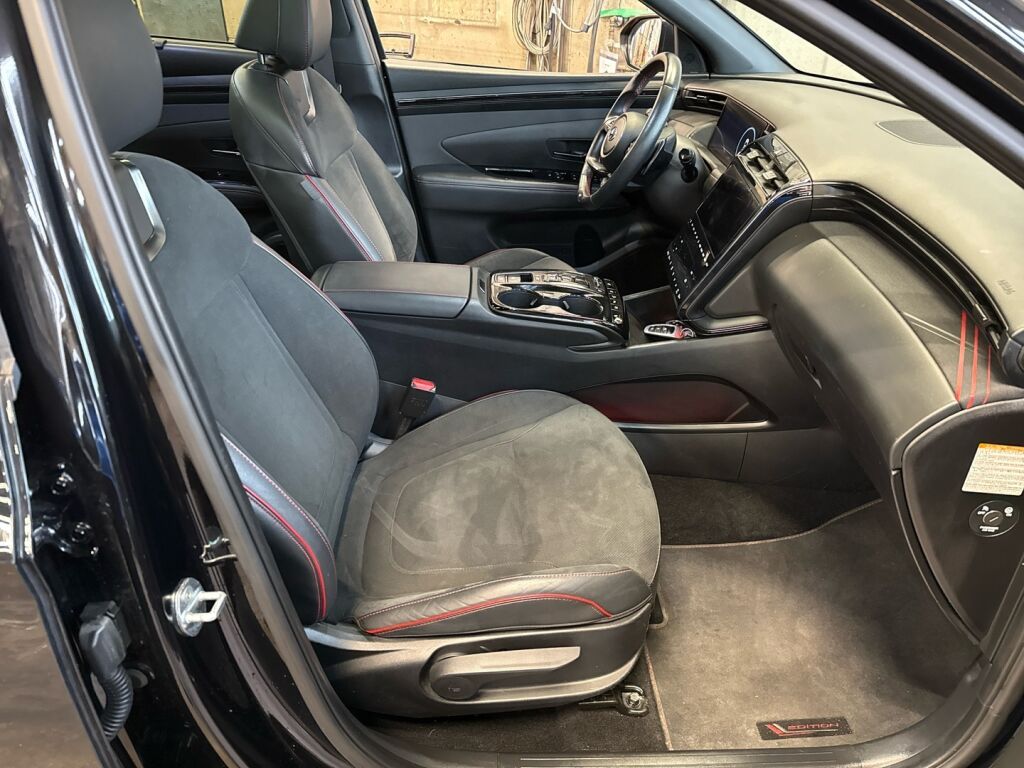 Hyundai Tucson 2021 Musta