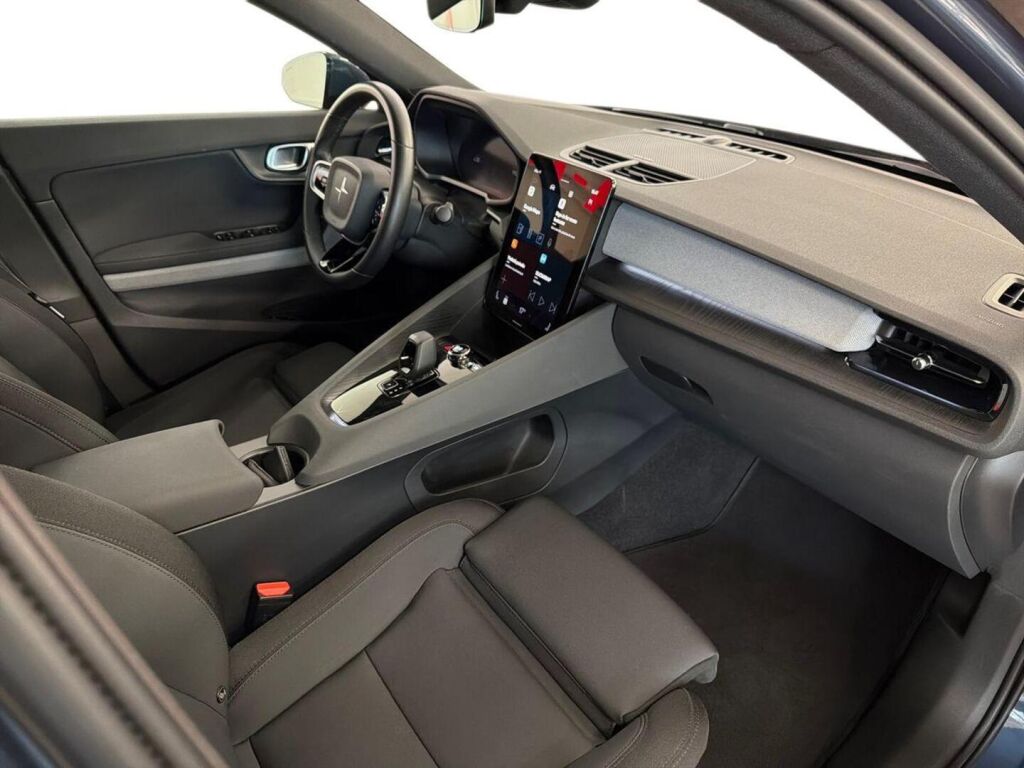 Polestar 2 2021 Sininen