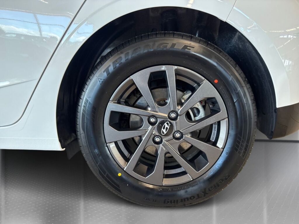 Hyundai i20 Hatchback 2025 Valkoinen