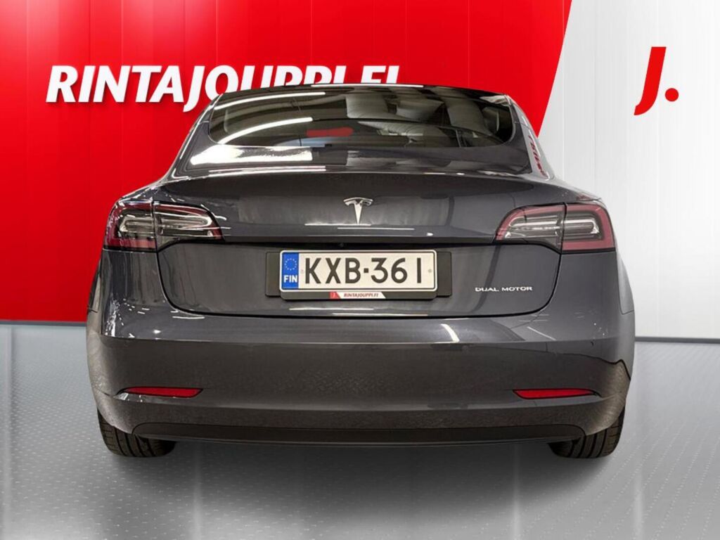 Tesla Model 3 2021 Harmaa
