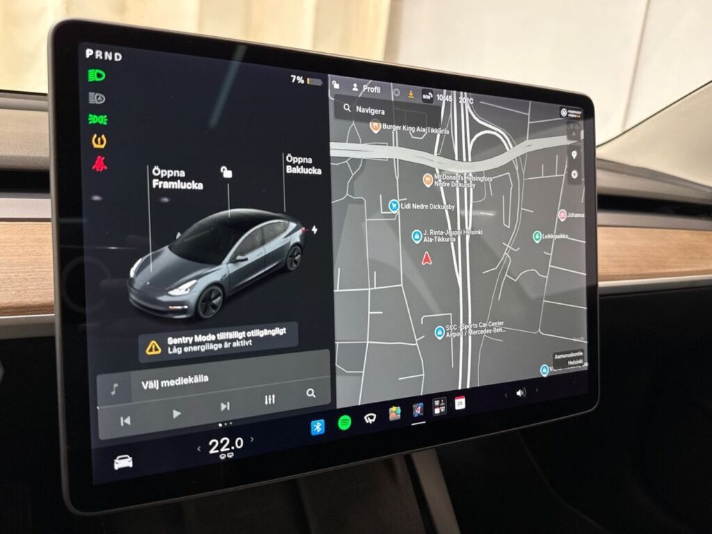 Tesla Model 3 2021 Harmaa