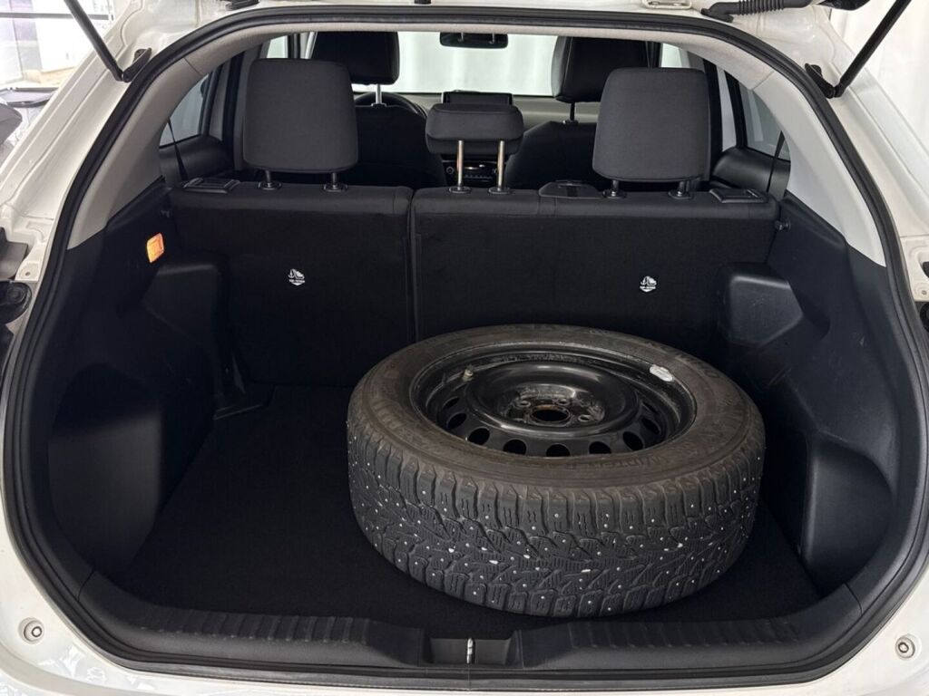 Toyota Yaris Cross 2025 Valkoinen