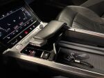 Audi e-tron 2020 Musta