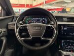 Audi e-tron 2020 Musta