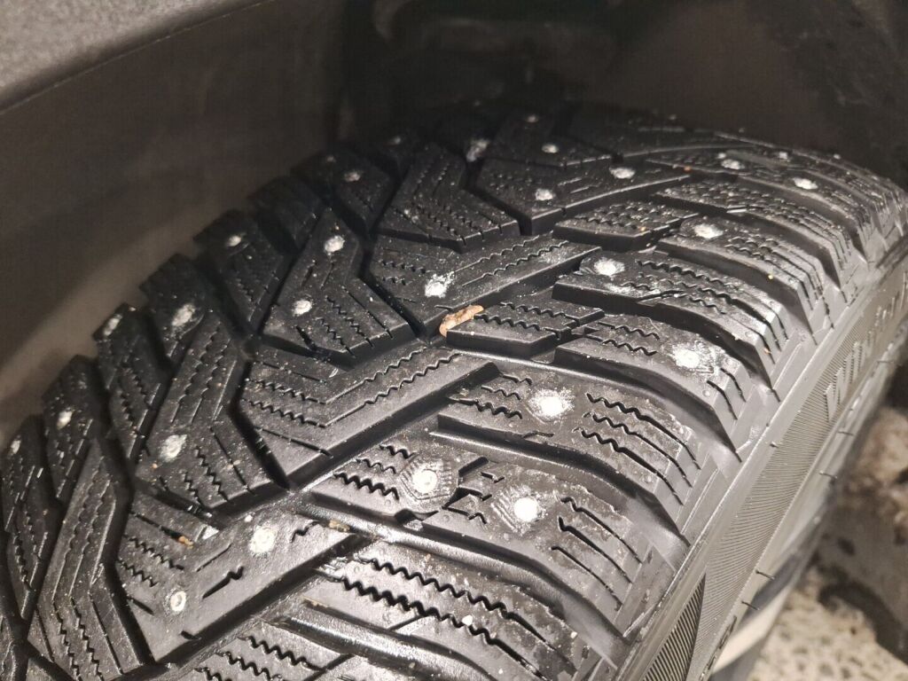 Polestar 2 2022 Valkoinen