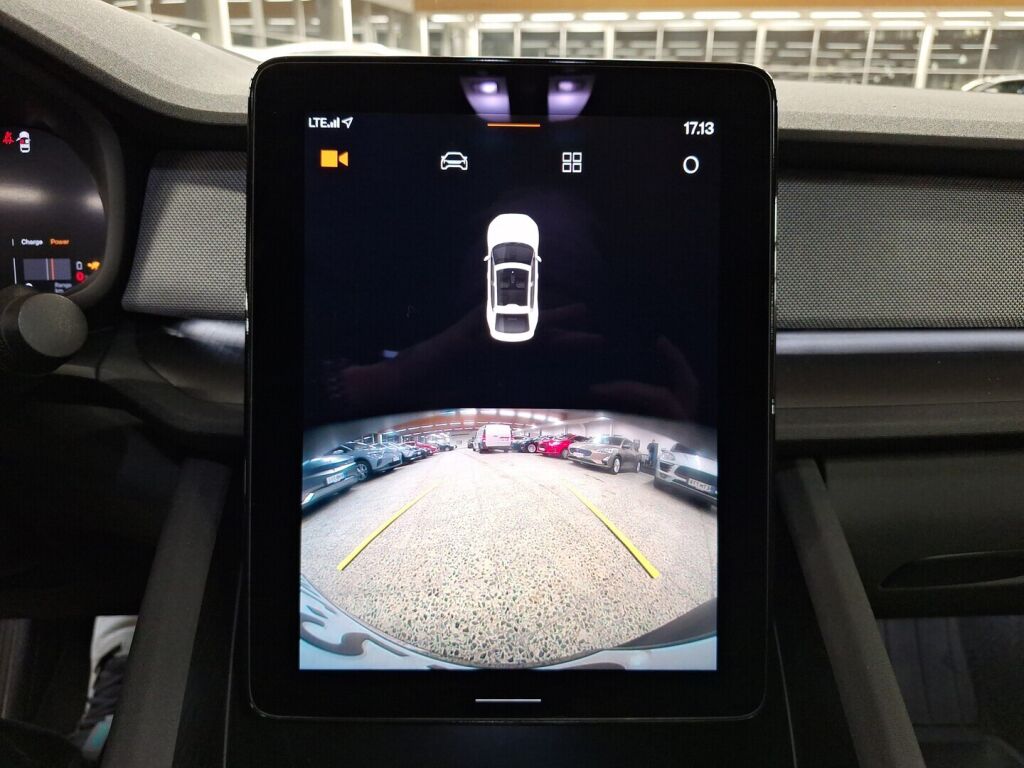 Polestar 2 2022 Valkoinen