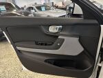 Polestar 2 2022 Valkoinen