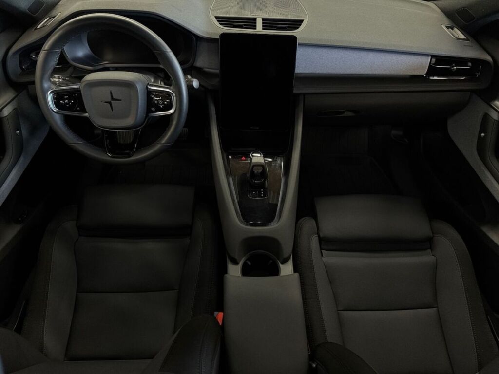 Polestar 2 2022 Valkoinen