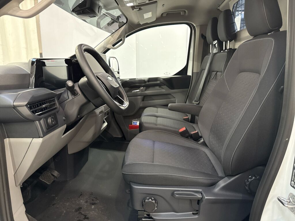 Ford Transit Custom 2025 Frozen White
