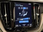 Volvo XC60 2021 Musta