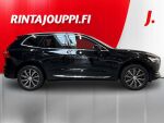 Volvo XC60 2021 Musta