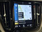Volvo XC60 2021 Musta