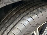 Volvo XC60 2021 Musta