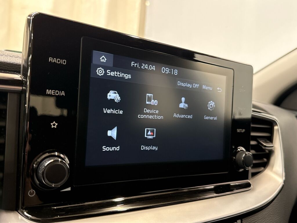 Kia Ceed 2021 Valkoinen