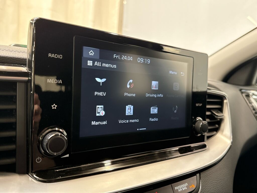 Kia Ceed 2021 Valkoinen