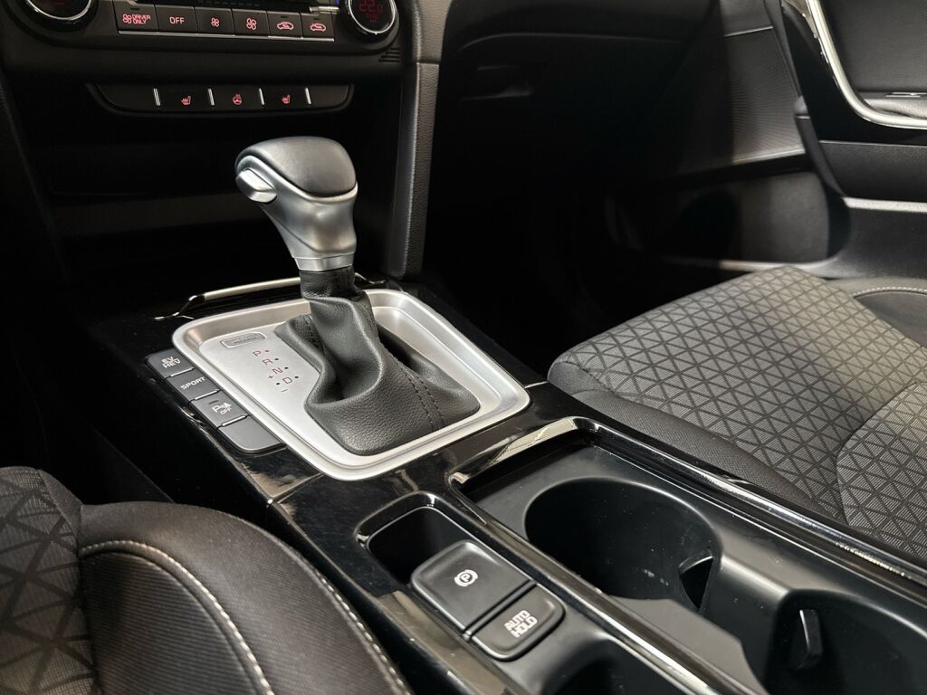 Kia Ceed 2021 Valkoinen