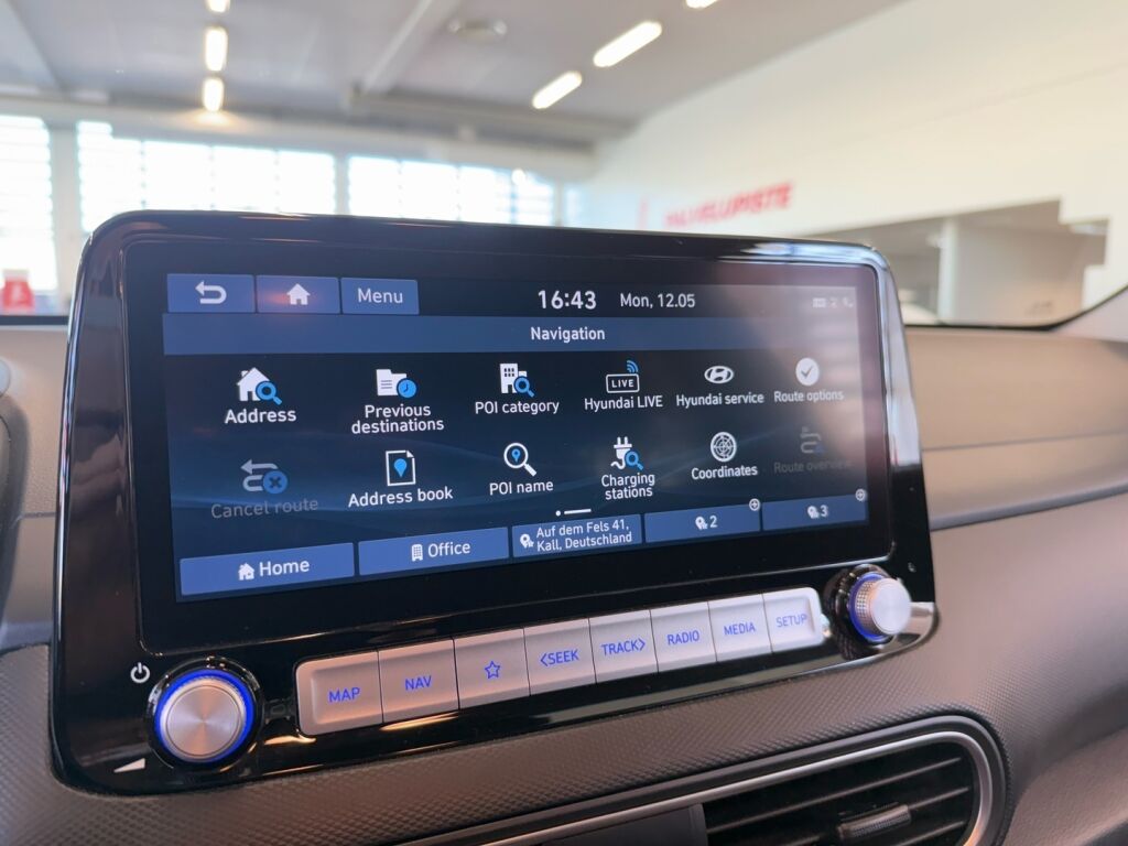 Hyundai KONA 2021 met.harmaa