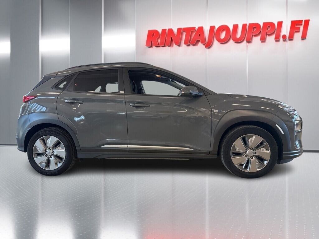 Hyundai KONA 2021 met.harmaa