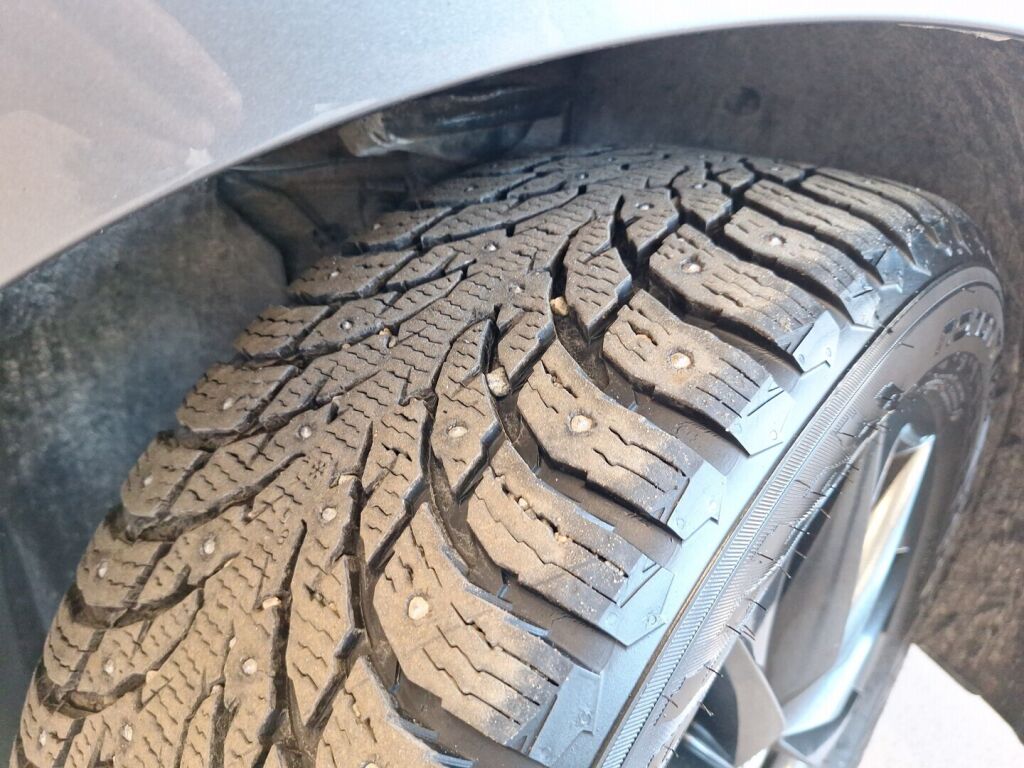 Skoda Enyaq 2022 Harmaa