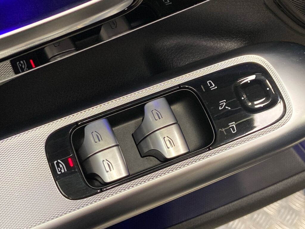 Mercedes-Benz EQE 2022 Harmaa