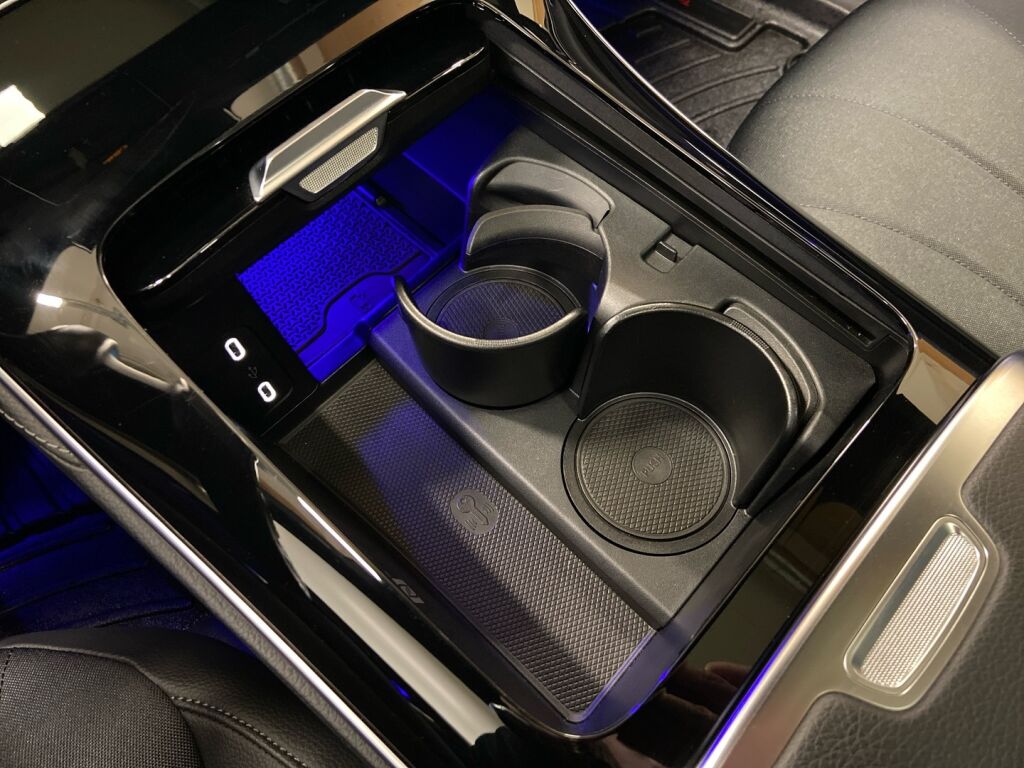 Mercedes-Benz EQE 2022 Harmaa