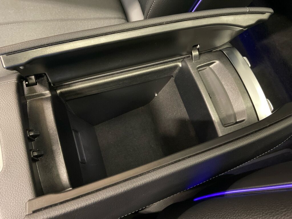 Mercedes-Benz EQE 2022 Harmaa