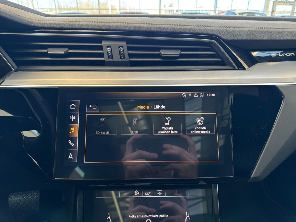 Audi e-tron 2020 Harmaa