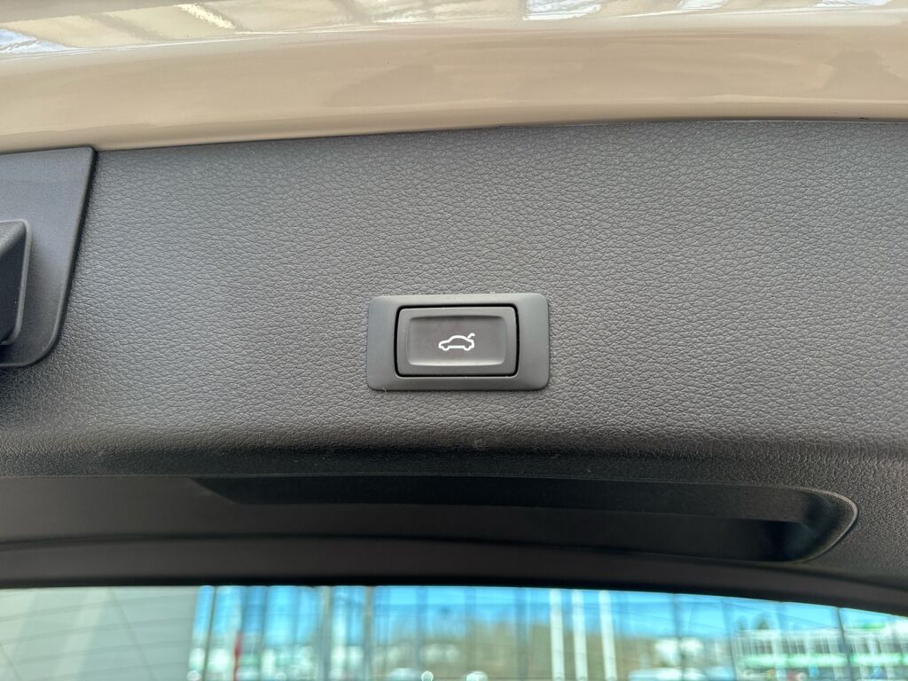 Audi e-tron 2020 Harmaa