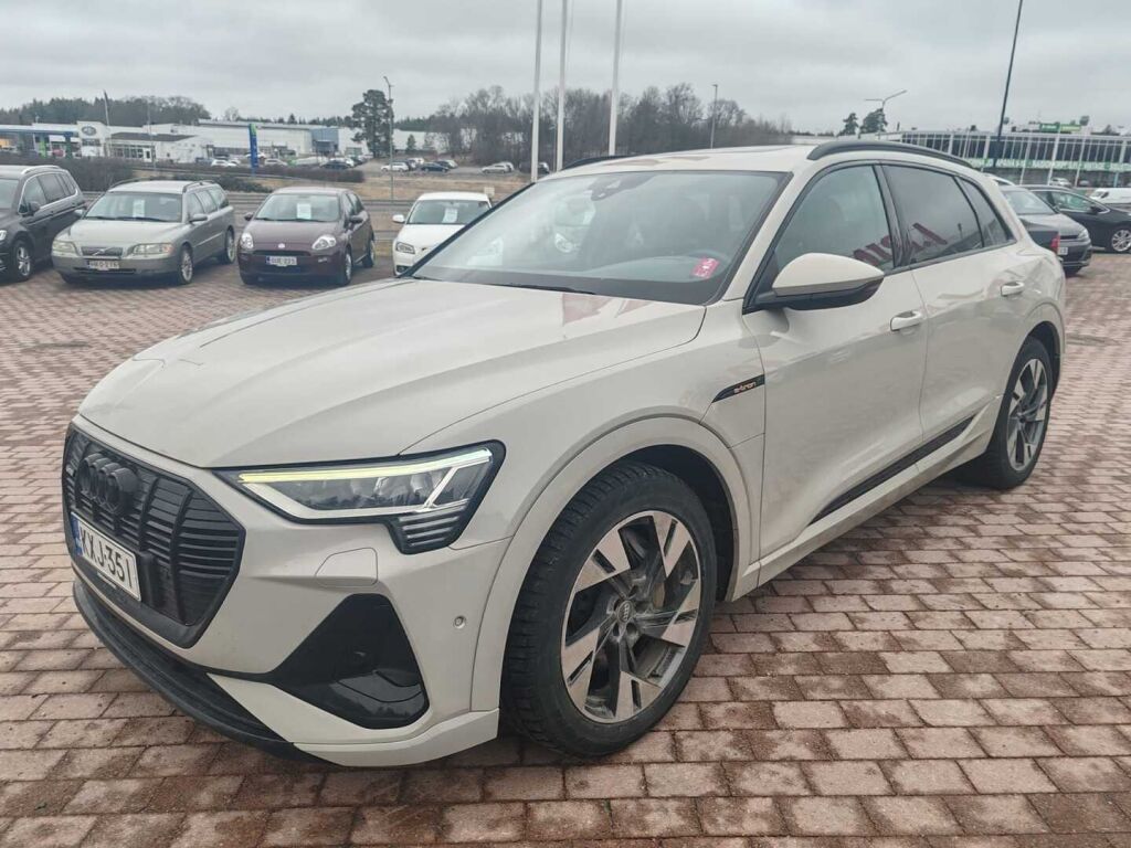 Audi e-tron 2020 Harmaa