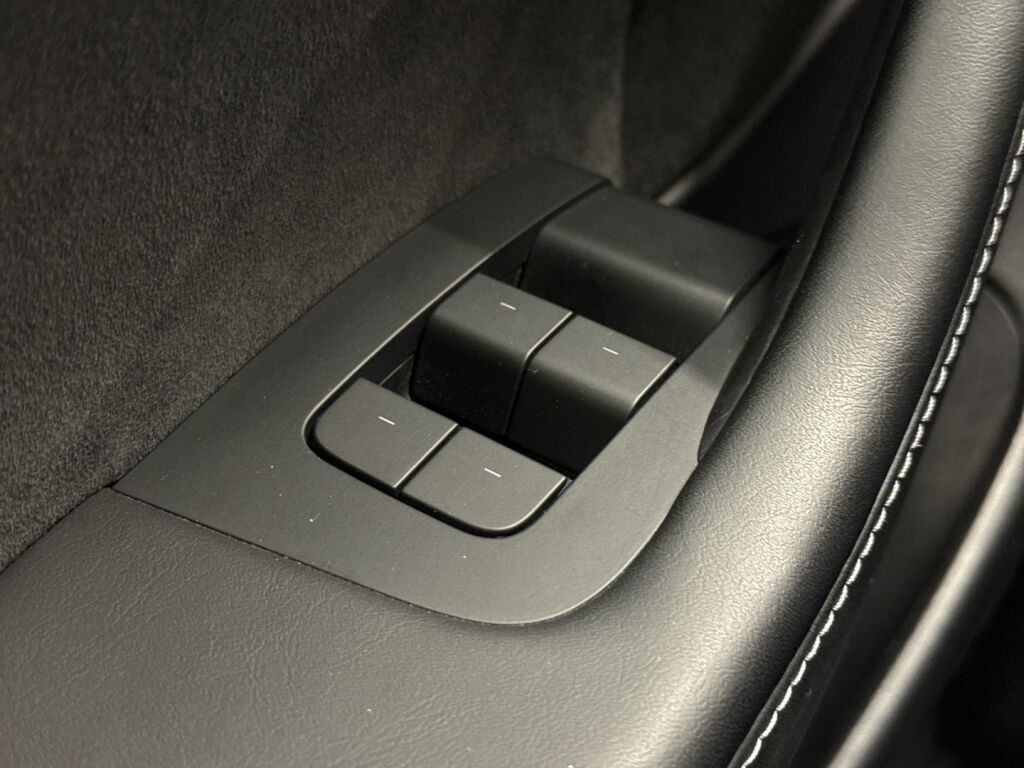 Tesla Model 3 2021 Harmaa