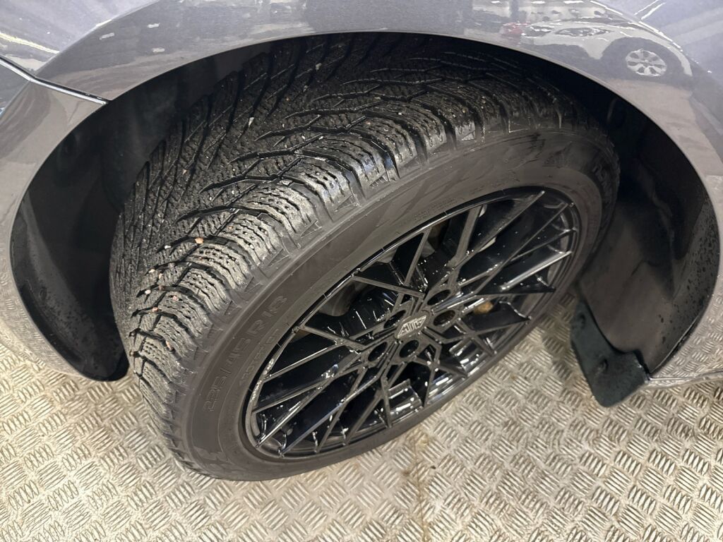 Tesla Model 3 2021 Harmaa